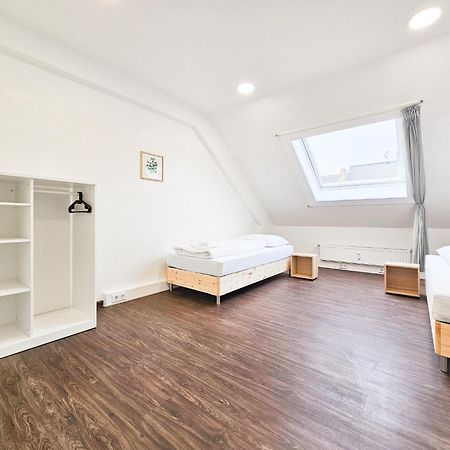 Raj Living - City Center Apartments With 5 Rooms - 10 Min Messe Dus Dusseldorf Ngoại thất bức ảnh