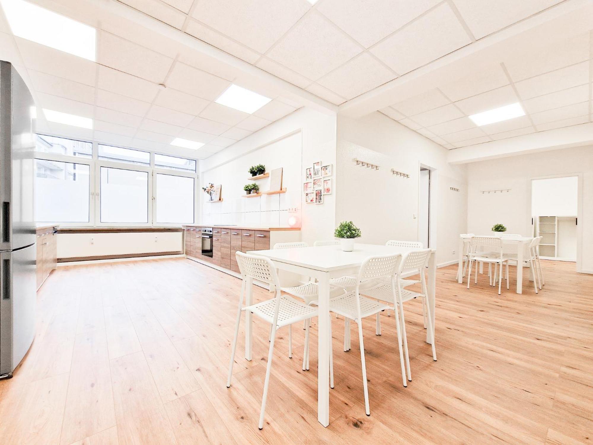 Raj Living - City Center Apartments With 5 Rooms - 10 Min Messe Dus Dusseldorf Ngoại thất bức ảnh