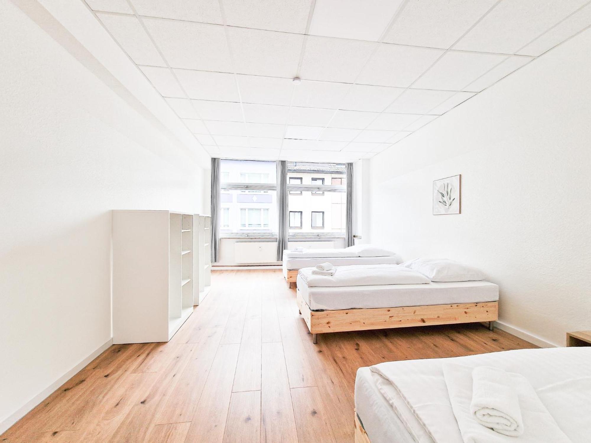 Raj Living - City Center Apartments With 5 Rooms - 10 Min Messe Dus Dusseldorf Ngoại thất bức ảnh