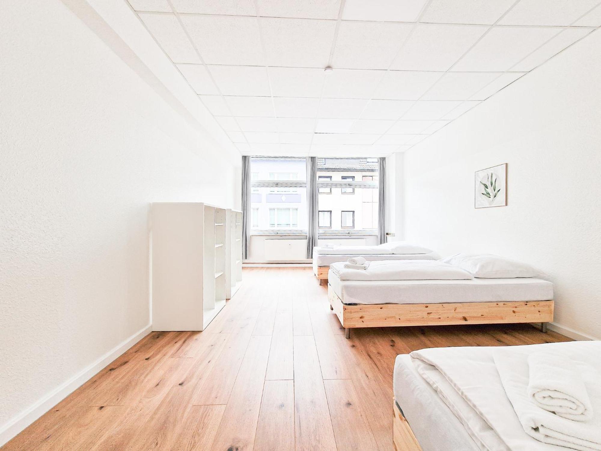 Raj Living - City Center Apartments With 5 Rooms - 10 Min Messe Dus Dusseldorf Ngoại thất bức ảnh