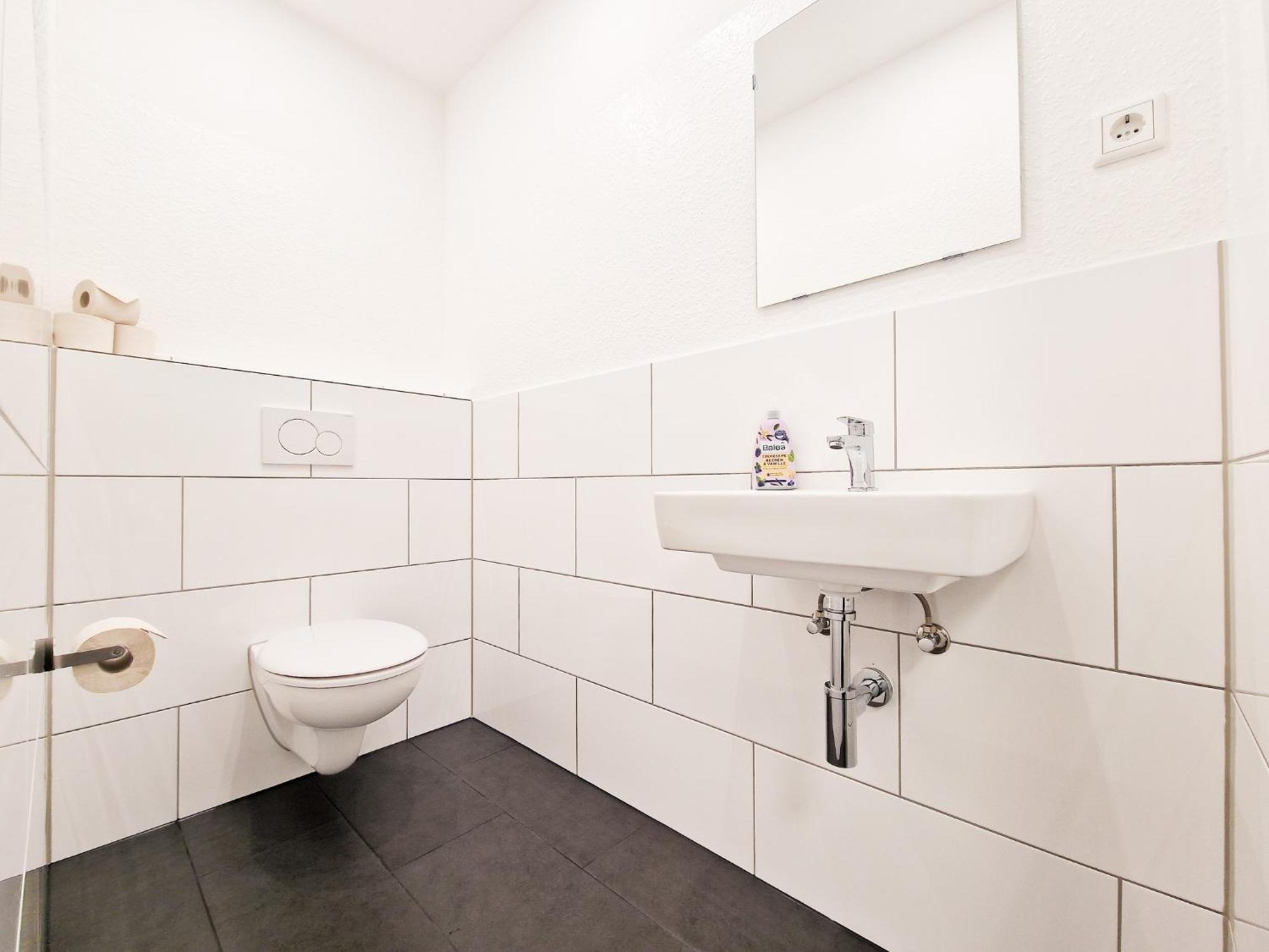 Raj Living - City Center Apartments With 5 Rooms - 10 Min Messe Dus Dusseldorf Ngoại thất bức ảnh