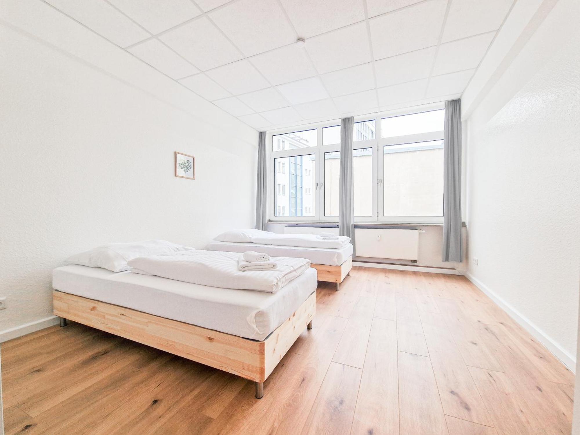 Raj Living - City Center Apartments With 5 Rooms - 10 Min Messe Dus Dusseldorf Ngoại thất bức ảnh