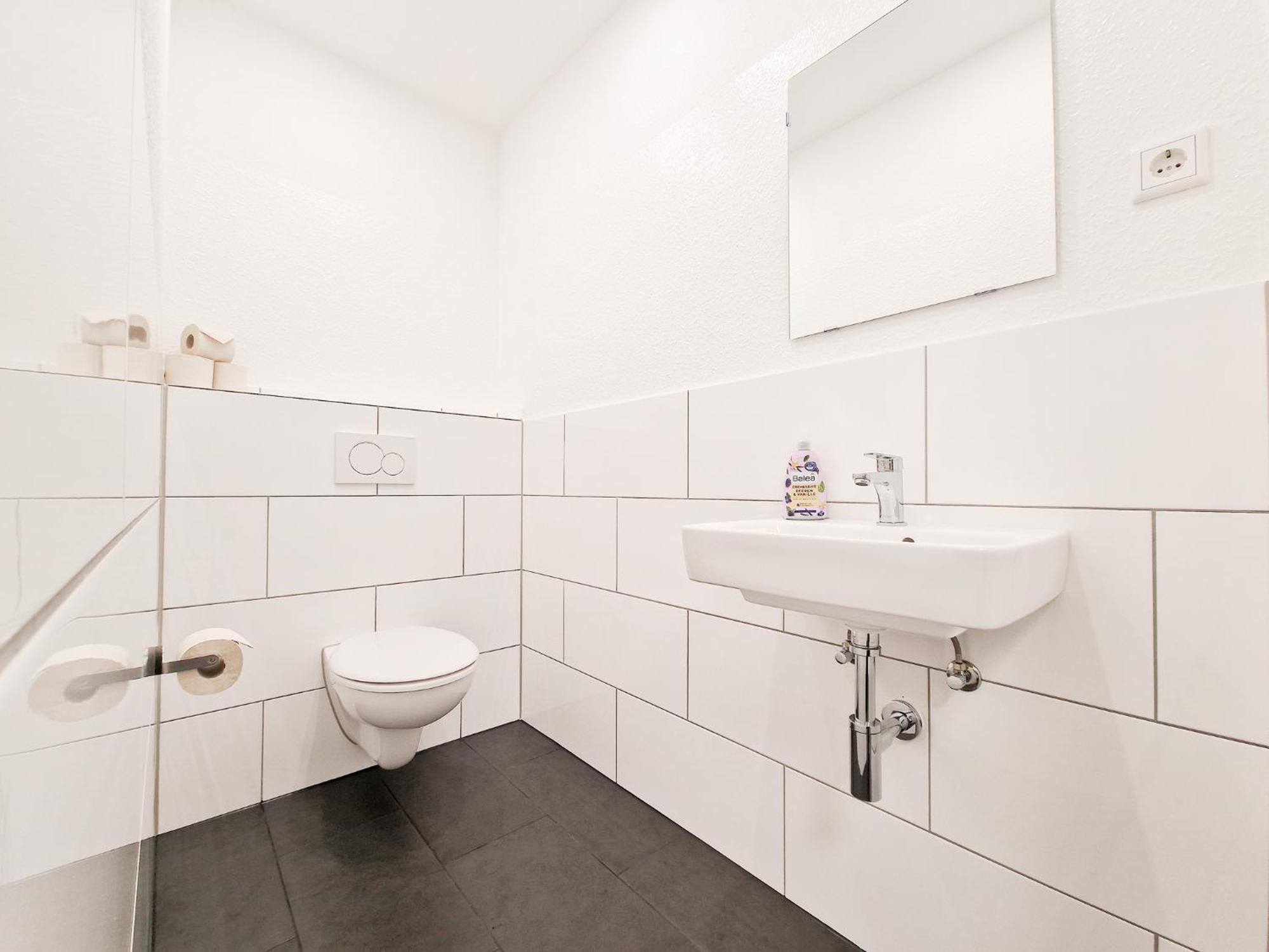 Raj Living - City Center Apartments With 5 Rooms - 10 Min Messe Dus Dusseldorf Ngoại thất bức ảnh